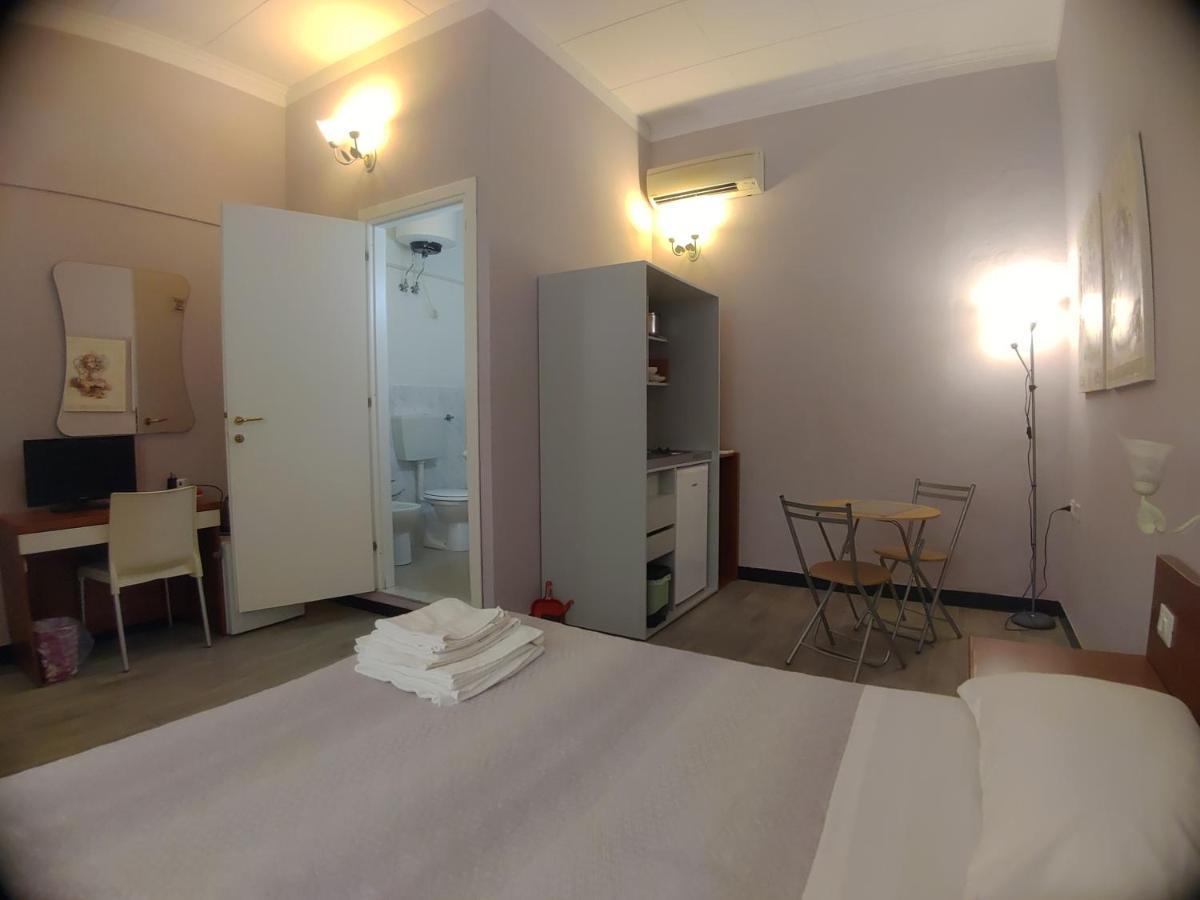 Affittacamere La Spezia Inn ภายนอก รูปภาพ