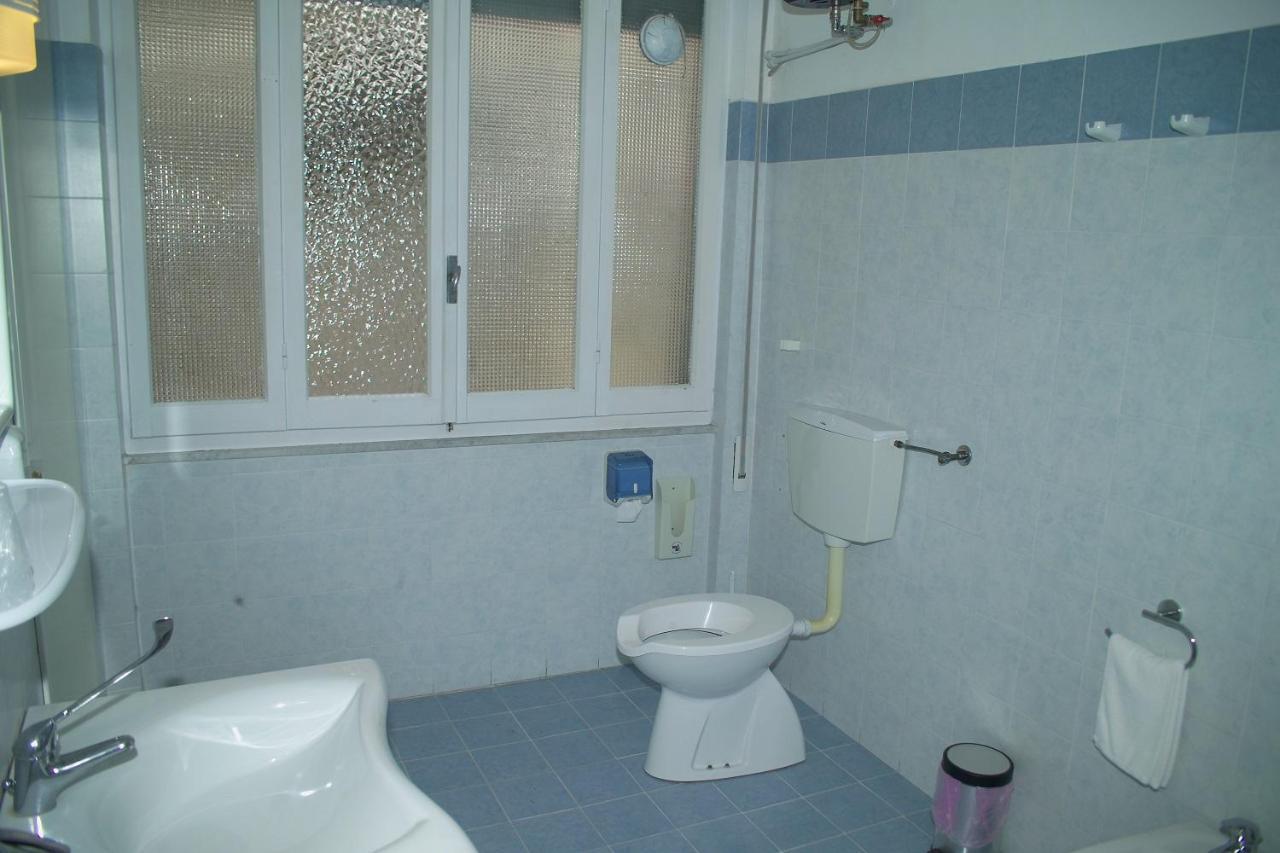 Affittacamere La Spezia Inn ภายนอก รูปภาพ